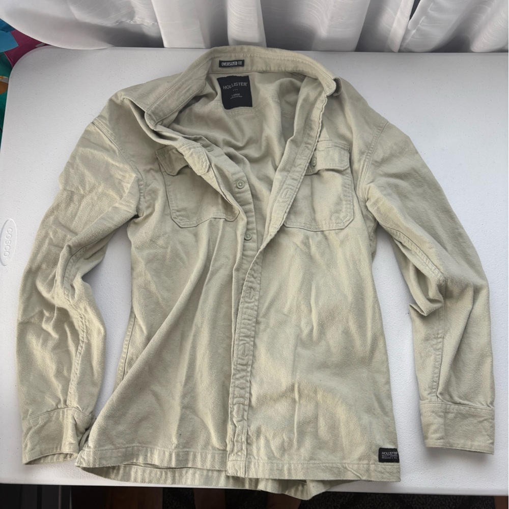 Hollister Women's Light Tan Button Down Shirt